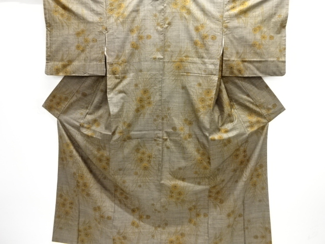 大特価品　草花模様織り出し本場泥大島紬着物(5マルキ)